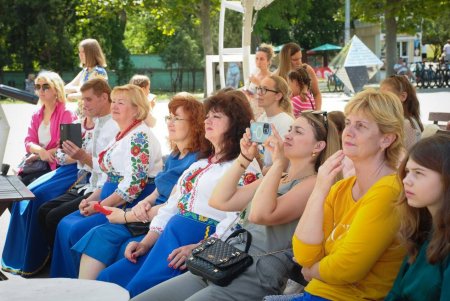 В центральном городском парке прошел детский фестиваль «С песней к Победе» (фото)