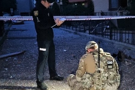 Пожары и завалы: результаты ночного обстрела Одессы (фоторепортаж)