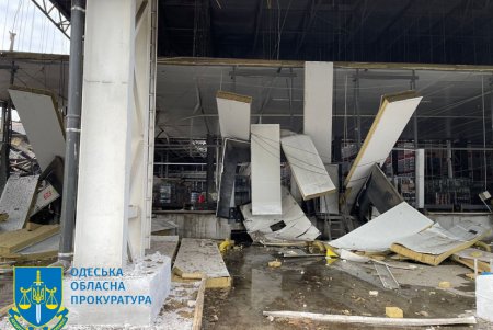 Разрушены гражданские здания, есть погибшие и раненые среди населения: в Одессе расследуют нарушения законов войны (фото)