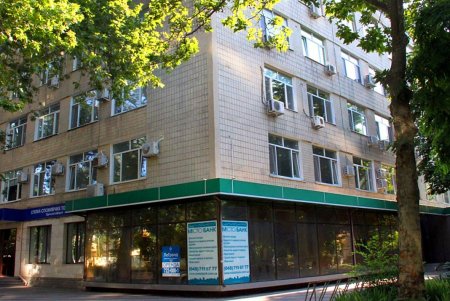 Фонтанская дорога - рекордсмен по количеству скверов (фоторепортаж)