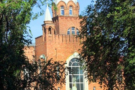 Фонтанская дорога - рекордсмен по количеству скверов (фоторепортаж)