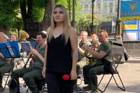 В Горсаду прошел патриотический праздник, посвященный отцам (фото)