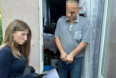 Чиновники Госпродпотребслужы брали взятки за беспрепятственный вывоз зерна из одесских портов (фото)