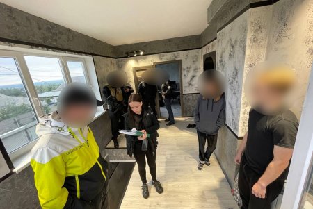 70 эпизодов мошенничества, 65 потерпевших и три миллиона гривен ущерба: перед судом предстанут члены ОПГ, наживавшиеся на донатах для ВСУ (фото)