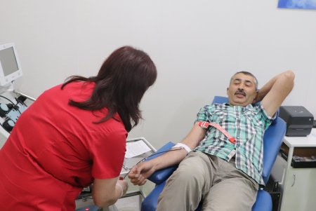Более 100 одесских медиков сдали кровь за неделю (фото)