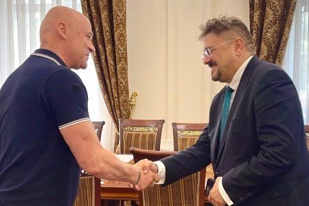 Геннадий Труханов: Очень важно доносить до болгарского и европейского сообщества правду о войне в Украине, ведь российская пропаганда активно работает (фото)