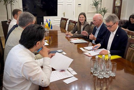 Геннадий Труханов провел встречу с представителями Королевства Швеции в Украине (фото, видео) 