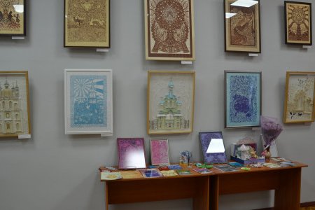  В Одессе открылась персональная выставка известной одесской мастерицы (фоторепортаж)