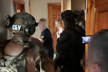 Ликвидирована подпольная типография по изготовлению поддельных паспортов для «легализации» россиян в Украине и ЕС (фото)