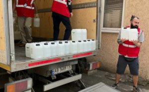 Медучреждения Одессы получили гуманитарную помощь от Красного Креста (фото)