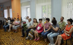 В Одессе открылась персональная выставка известной одесской мастерицы (фоторепортаж)