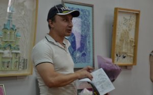 В Одессе открылась персональная выставка известной одесской мастерицы (фоторепортаж)