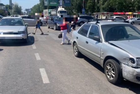 Тройное ДТП в Одессе: пострадали двое детей (фото)