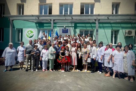 В Одессе тождественно открыли поликлинический корпус городской больницы № 8 (фото, видео)