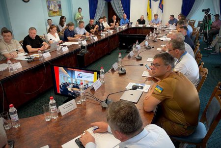 В Одессе оборудовали 16 светофоров устройствами для работы при отсутствии электричества (фото, видео)