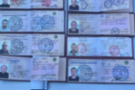 Инспектор одесской полиции брал взятки за незаконное оформление разрешений на оружие