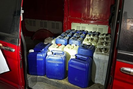 Жителя Белгород-Днестровского, организовавшего подпольный цех по изготовлению алкоголя, могут осудить на пять лет тюрьмы (фото)