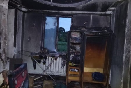 В Березовском районе мужчина из ревности поджог квартиру бывшей гражданской жены (фото, видео)