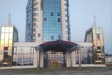 Ночью Одесская область подверглась массированной вражеской атаке ракетами и беспилотниками (фоторепортаж)