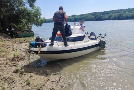 На Дунае в украинских водах задержаны трое румынских нарушителей (фото)