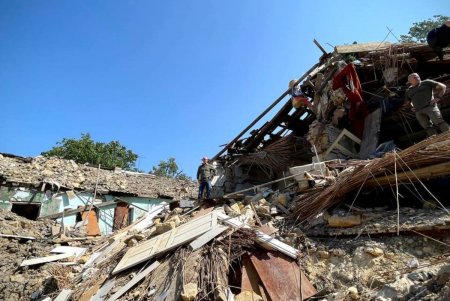 Рабочая группа начала обследование одесских памятников архитектуры, разрушенных ракетным обстрелом (фото, видео)