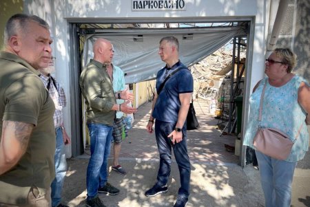 Рабочая группа начала обследование одесских памятников архитектуры, разрушенных ракетным обстрелом (фото, видео)