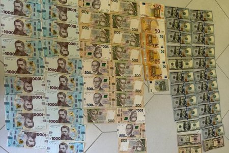 Одесситка обратилась к криминальному авторитету, чтобы отобрать семейный бизнес у друзей (фото, видео)