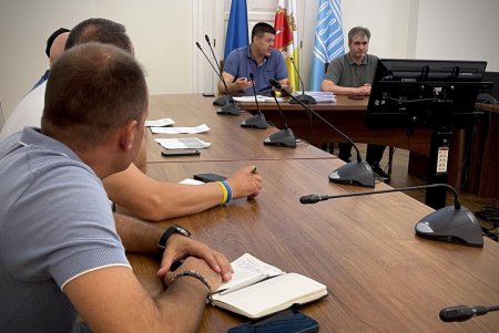 Муниципалитет выделил одесситам 1,8 миллиона гривен на восстановление жилья, пострадавшего в результате ракетных обстрелов (фото)
