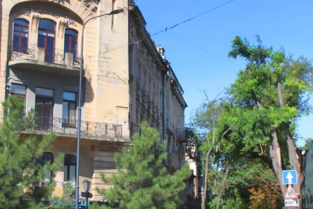 Прогулка по самому короткому в Одессе переулку Нахимова (фотопрогулка)
