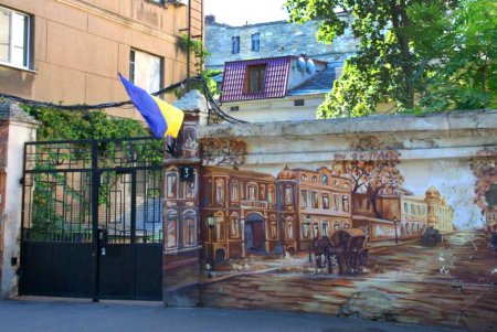 Прогулка по самому короткому в Одессе переулку Нахимова (фотопрогулка)