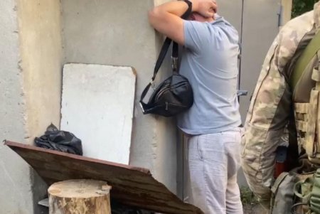 Сбывали вещества и планировали продавать за границу: в Одессе раскрыли схему наркобизнеса, приносящего миллионы (фото, видео)