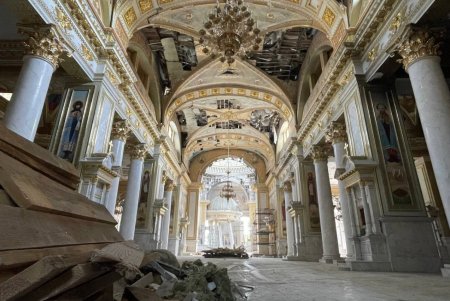 В Одессу прибыла миссия ЮНЕСКО для оценки ущерба после вражеской атаки (фоторепортаж) 