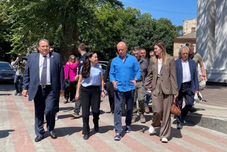 В Одессу прибыла миссия ЮНЕСКО для оценки ущерба после вражеской атаки (фоторепортаж) 