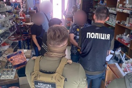 Начальник РЭС Одесского КЭУ требовал от подрядчиков проценты от суммы в договорах (фото)