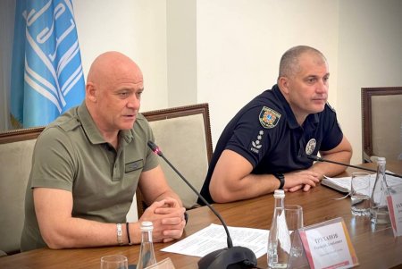 Одесский горсовет совместно с полицией ведет противодействие стихийной торговле (фото)
