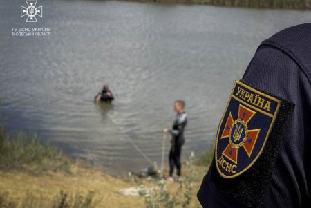 Пытался спасти внучек, но сам утонул: тело 65-летнего мужчину обнаружили спасатели (фото, видео)