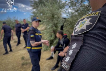 Пытался спасти внучек, но сам утонул: тело 65-летнего мужчину обнаружили спасатели (фото, видео)
