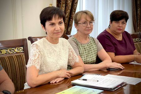 Мэр Одессы и представительница Верховной Рады по правам человека обсудили восстановление разрушенных в городе памятников архитектуры (фото)