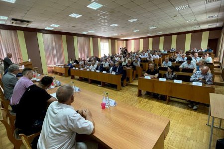 По случаю Дня строителя в Одессе обсудили актуальные вопросы строительной отрасли и восстановления Украины (фото, видео)