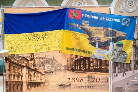 «Непокоренный Юг»: в Одессе ввели в обращение новые почтовые марки (фото)