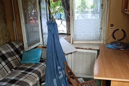 В результате ночных вражеских авиаударов в Одессе повреждено более 200 зданий (фото)