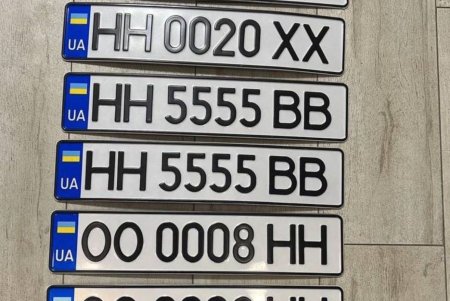 Устраивали ДТП, а потом требовали деньги: в Одессе задержали группу вымогателей (фото)
