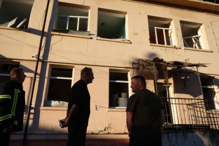 Самый масштабный обстрел западной и центральной Украины: 28 ракет, есть погибшие и пострадавшие (фоторепортаж)