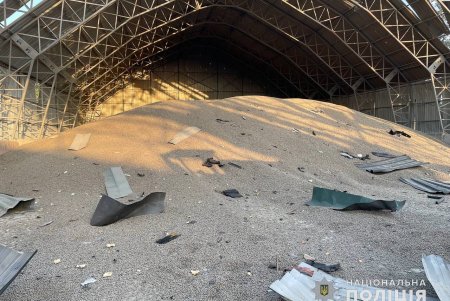 Россия обстреляла порт в Одесской области на Дунае (фоторепортаж)