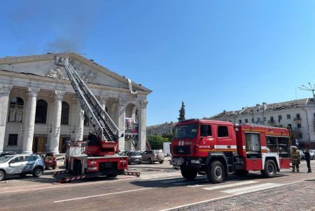 Удар по Чернигову: семь человек погибли, 90 получили ранения разной степени тяжести (фото) 