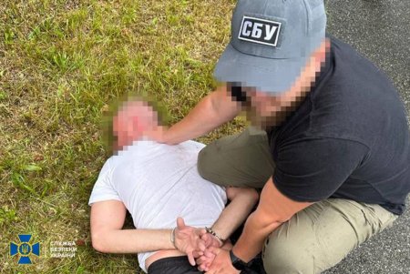 В Одесской области сотрудник военкомата вымогал взятки у призывников (фото)