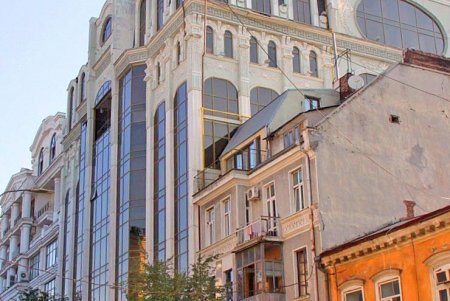 Улица Бунина самая артистическая улица Одессы (фоторепортаж)