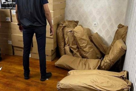 У представителей незаконной сети хранения и сбыта табака в Одессе изъят товар стоимостью почти полтора миллиона гривен (фото)