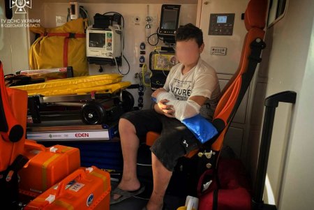 В Белгород-Днестровском районе мальчик получил тяжелую травму руки в заброшенном здании: ему на помощь пришли спасатели (фото)