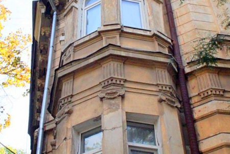 Улица Нежинская: старинные особняки и современные дома (фоторепортаж) 